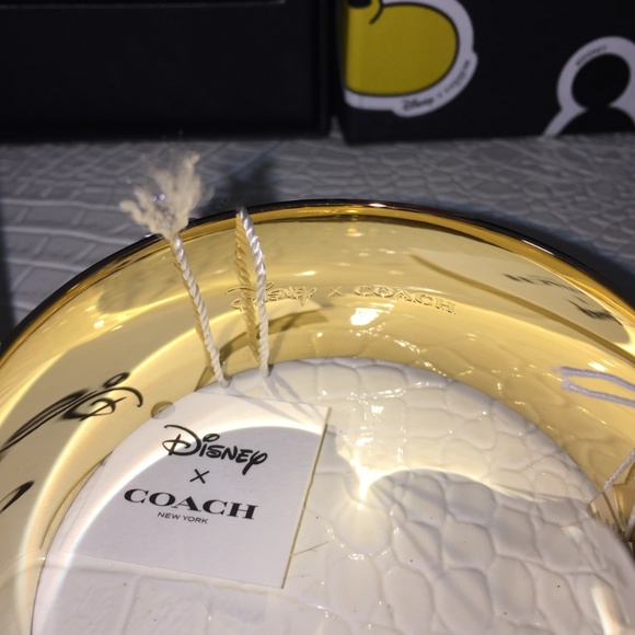 DISNEY x COACH New York MICKEY Bracelet Bangle NEW - Picture 8 of 8